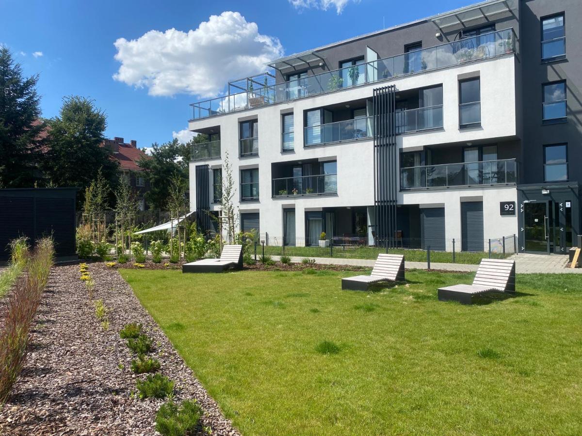 Vip Polo Apartment Gliwice Bagian luar foto